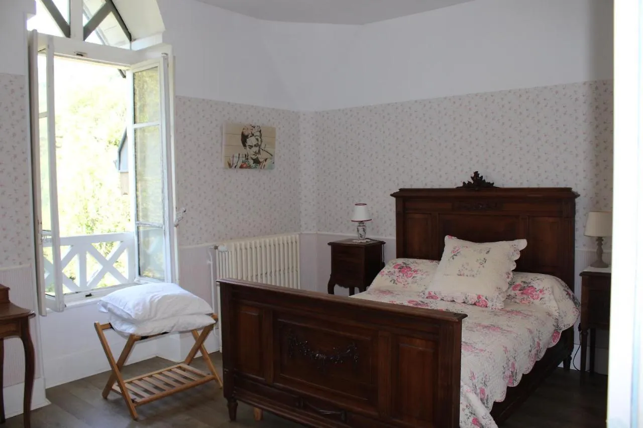 La Maison D'Eulalie La Chapelle-du-Bard Maison d'hôtes